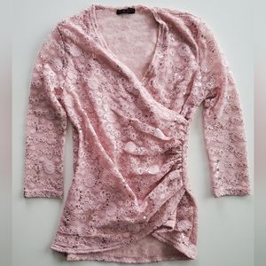 🌸 Pink Glitter Elegance: Versatile Blouse for Business and Nights Out 💖